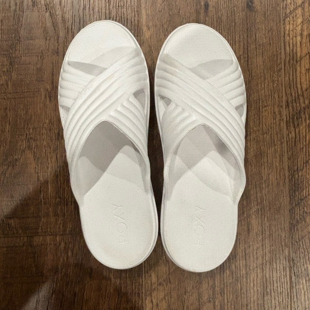 Roxy Rivie sandals